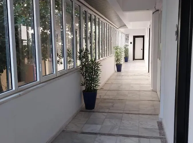 Hanli 公寓式酒店 *