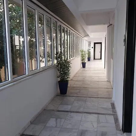 Hanli Aparthotel *